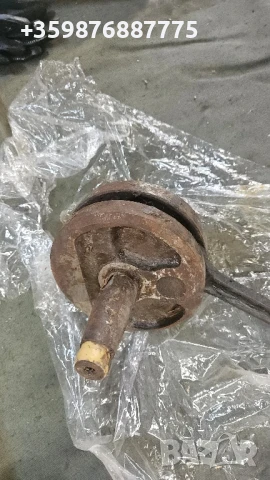 Колянов вал Пусково трактор трактори ретро руски руско руска , снимка 2 - Части - 50608993