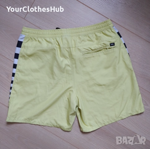 Vans M size Мъжки шорти V Panel Volley, снимка 2 - Къси панталони - 53142103