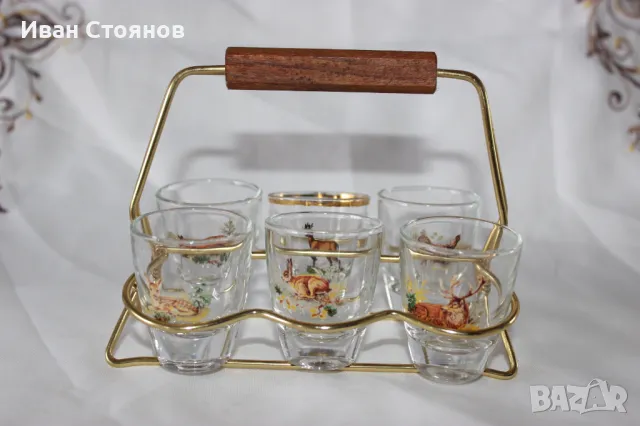 Френски комплект от 6 чаши за ракия /шотове/ с ловни мотиви.