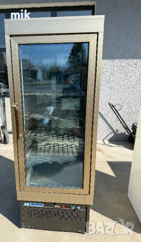 Минусова хладилна витрина с 2 стъклени страни, снимка 6 - Витрини - 53744528