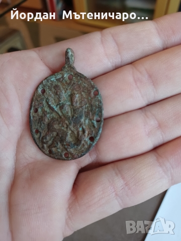 Старинен медальон св. Георги, снимка 1 - Антикварни и старинни предмети - 36079700