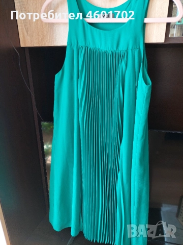 Дамски рокли М размер, снимка 3 - Рокли - 51794714