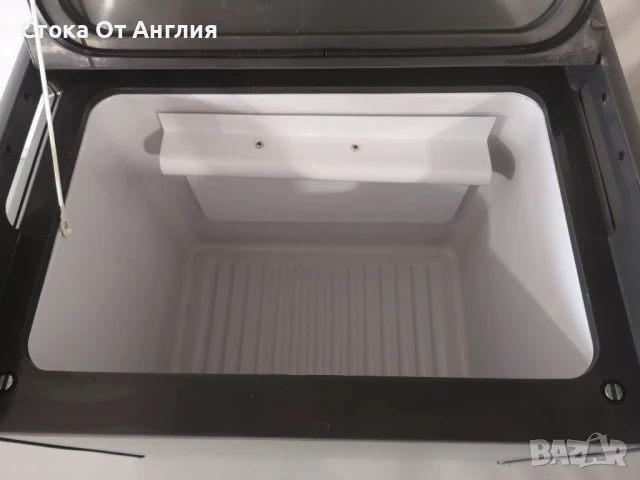 Хладилник на ток и газ - Quest 220V/12V 41L, снимка 7 - Хладилници - 51081391