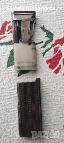 Винтидж газова запалка PLAYBOY - 60/70 - те - релефно лого работеща, снимка 11 - Други ценни предмети - 53667560