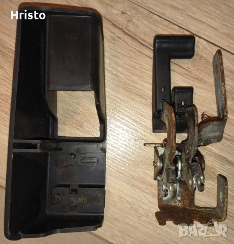 Honda CRX Civic Дръжка заден капак, снимка 6 - Части - 53541459