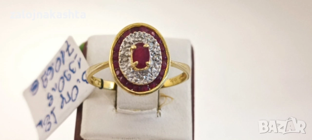 Златен пръстен с Рубин и Брилянти-3,00гр/18кр, снимка 2 - Пръстени - 52722878