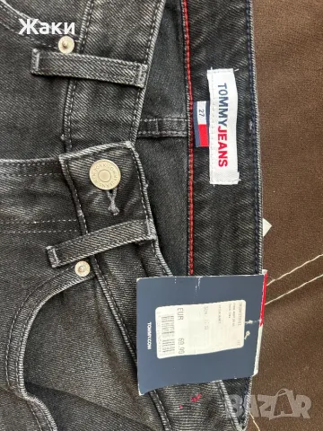 Къси дънкиви панталони Tommy Jeans, снимка 2 - Детски панталони и дънки - 49629378