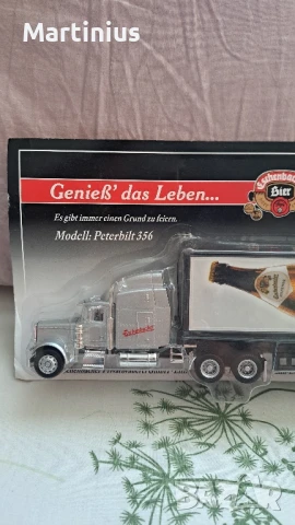 Макет на американски камион Peterbilt 356