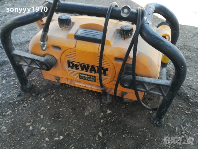 DEWALT 0310252018, снимка 13 - Радиокасетофони, транзистори - 51937407