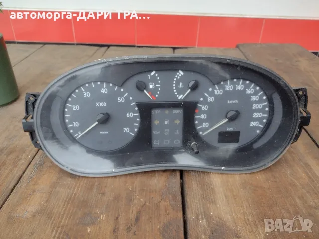Табло уредно Километраж за Рено Меган бензин 2002г