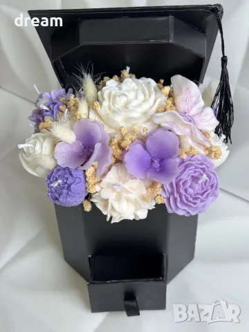 Букети от соеви свещи за абитуриенти и абсолвенти, снимка 7 - Подаръци за жени - 49943421