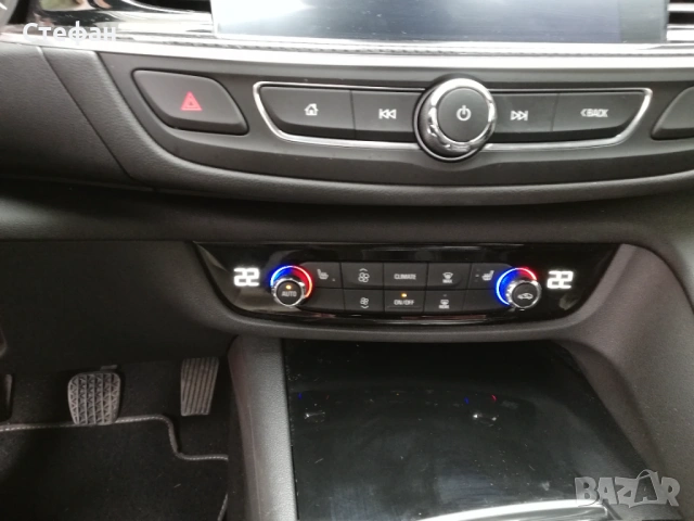 Opel Insignia 2021, снимка 5 - Автомобили и джипове - 53767709