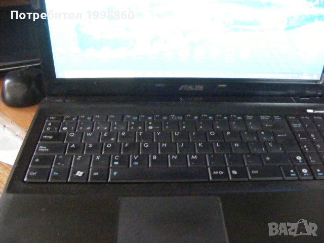 Работещ лаптоп за части ASUS x52j