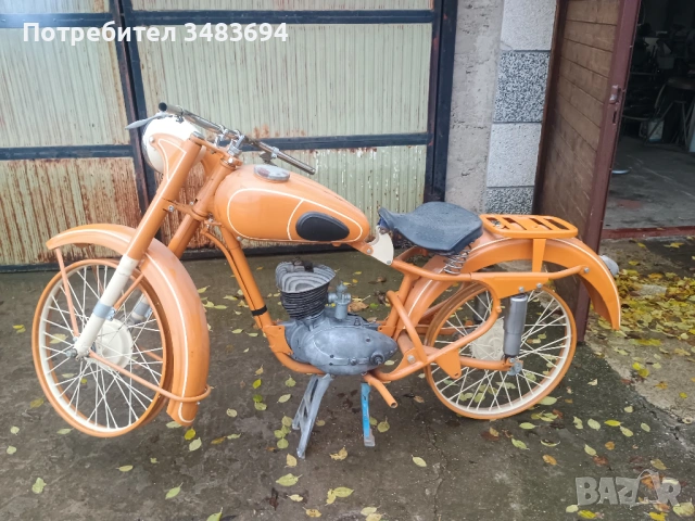 Ретро мотоциклет Киевка