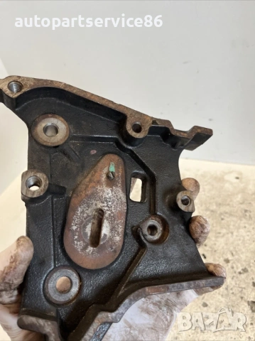 Конзола за закрепване за Alfa Romeo Giulietta 1.6 M-Jet (2015) – 55215667, снимка 3 - Части - 53210748