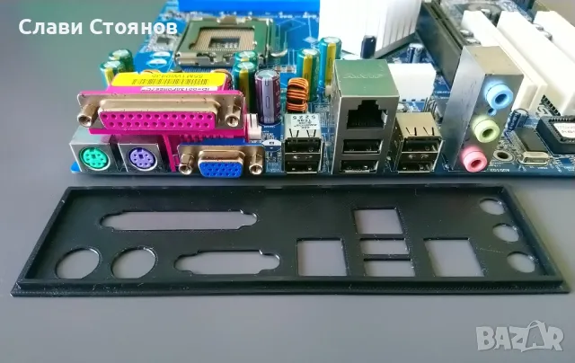 Дънна платка Asrock 775VM8(rev 1.01), Socket LGA 775, снимка 4 - Дънни платки - 49968725