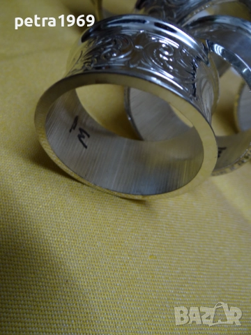 Орнаментирани метални пръстени за салфетки, снимка 6 - Аксесоари за кухня - 51954019