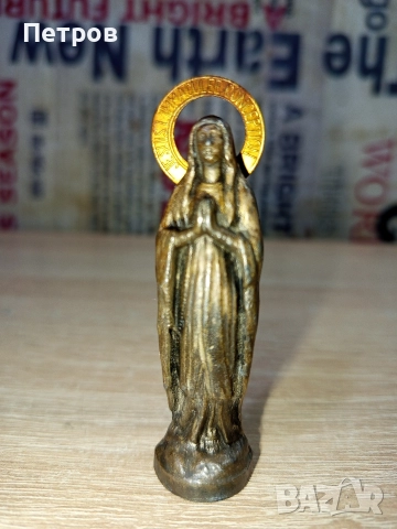 Статуетка"Дева Мария"