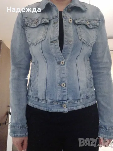 Дамско дънково яке, снимка 3 - Якета - 50319509