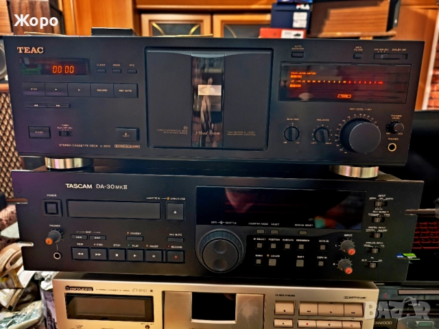 TEAC V-3010