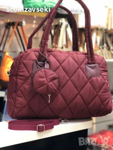 Модерна капитонирана дамска чанта, снимка 2 - Чанти - 48853856