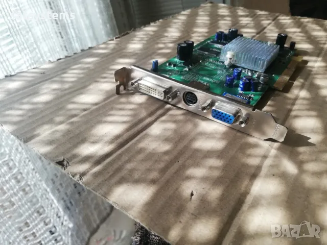 Видео карта ATi Radeon Sapphire R9250 128MB DDR 128bit AGP, снимка 3 - Видеокарти - 47980003