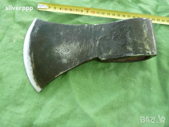  Стар масивен топор - 400 