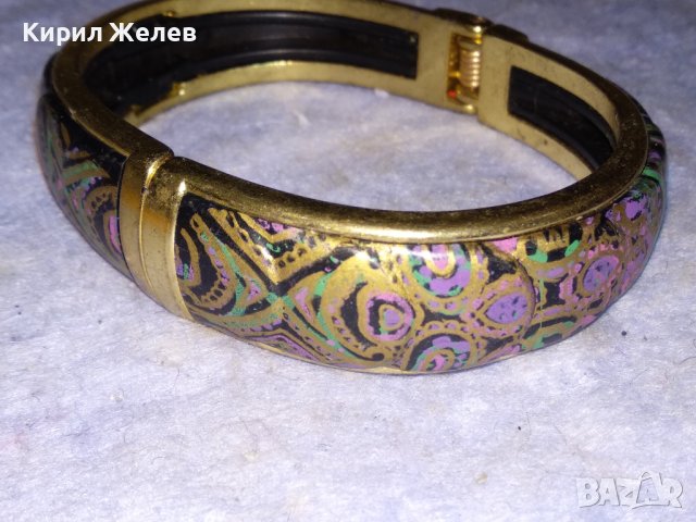 ПРЕКРАСНА ВИНТИДЖ СТИЛ АРТ ГРИВНА БЛАГОРОДНА СТОМАНА ЗЛАТИСТА РЪЧНО ИЗРИСУВАНА 38322, снимка 7 - Гривни - 41096228