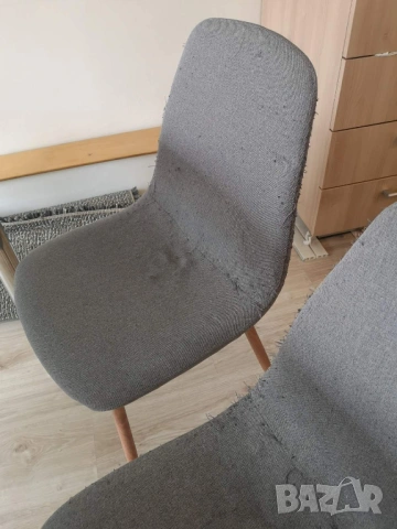 Продавам стъклена трапезна маса Аманда - Виденов с 4 стола JONSTR Jusk, снимка 4 - Маси - 53256821