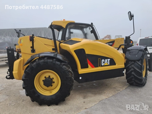 Телескопичен товарач Caterpillar TH407C