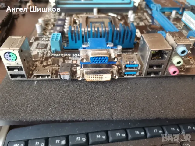 Дънна платка H77 Asus P8H77-V LE Socket 1155, снимка 2 - Дънни платки - 34122701