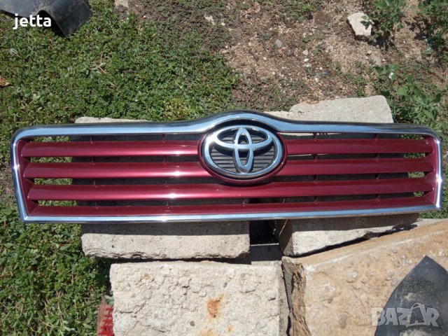 Предна решетка тойота авенсис Т25 2003-2006 toyota avensis, снимка 2 - Части - 41854963