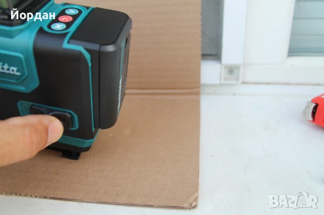 Лазерен нивелир ''Makita'', снимка 11 - Измервателни инструменти - 51195221