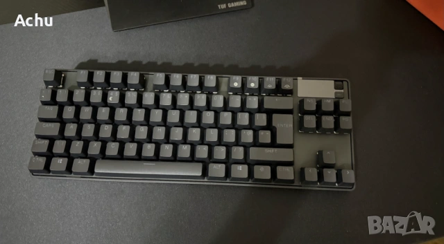 ЧИСТО НОВА Клавиатура Apex Pro Tkl Gen 3-Uk layout, снимка 3 - Клавиатури и мишки - 53725686