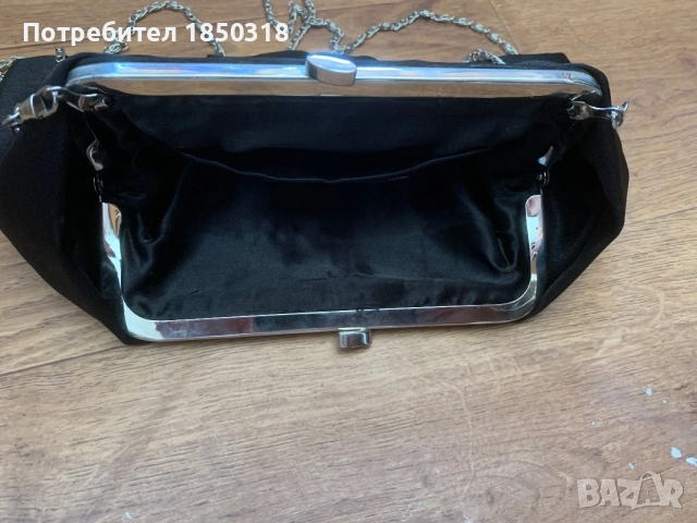 Дамски клъч сатен, снимка 2 - Чанти - 56002036