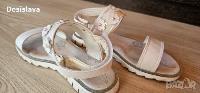 Били сандали , снимка 8 - Детски сандали и чехли - 50661428
