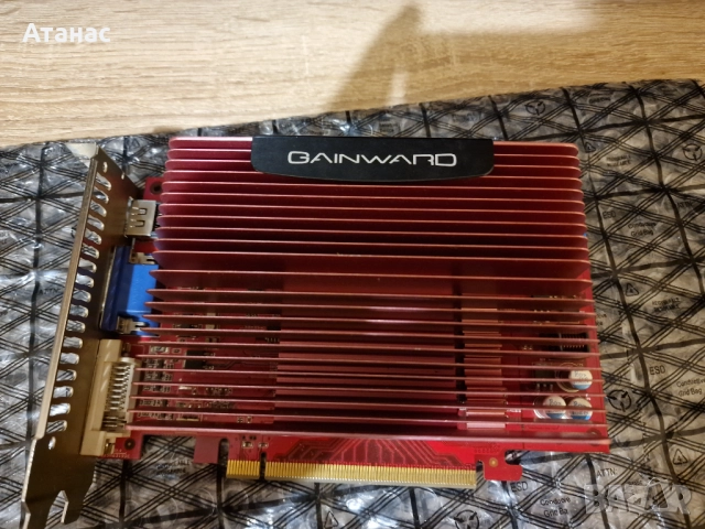 3бр. 8600GT - Gigabyte Silent Pipe 2 + Gainward +  XFX със Spire fan, снимка 9 - Видеокарти - 51691876