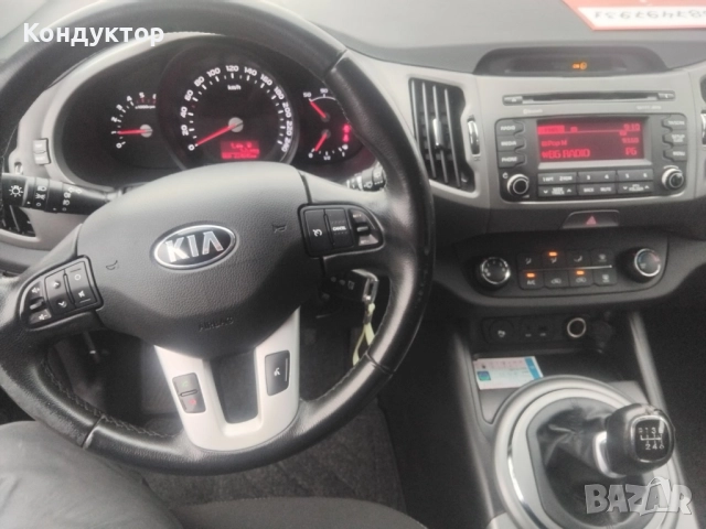 Продавам KIA sportige , снимка 6 - Автомобили и джипове - 52464434