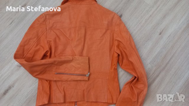 Оранжево яке естествена кожа Benetton , снимка 2 - Якета - 41900585