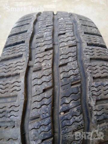 Зимни гуми 225/65/16C Сайлун, снимка 2 - Гуми и джанти - 51743172