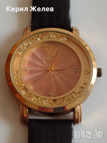 Марков дамски часовник VERSACE с кожена каишка много красив - 21753, снимка 1 - Дамски - 36192017