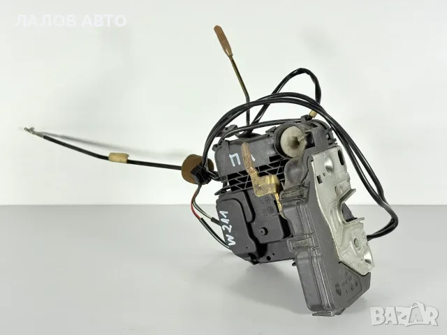 Брава Предна Лява Врата Мерцедес Е Класа W211 (02-09г) Brava Mercedes E Class W211, снимка 2 - Части - 55707250