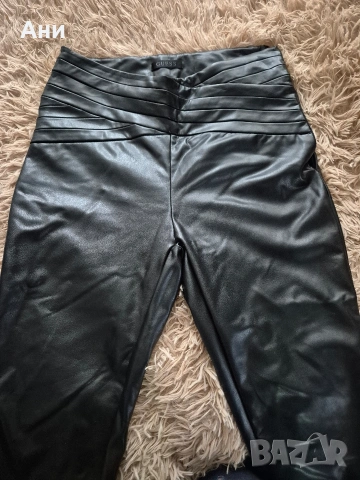 Дамски кожен клин с подарък блуза