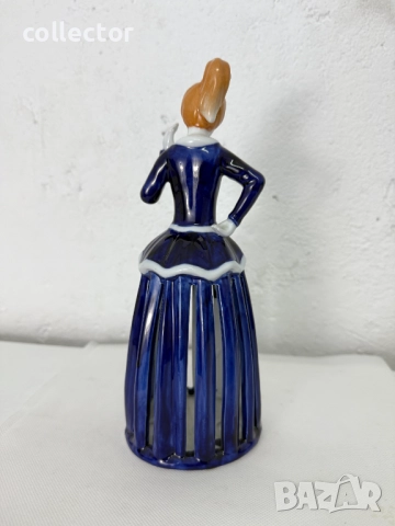 Порцеланова фигура на момиче / салфетник. №7589, снимка 6 - Колекции - 52318119