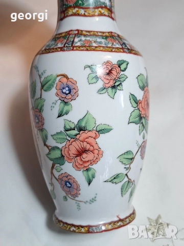 китайска порцеланова ваза 29/1, снимка 3 - Вази - 52047646