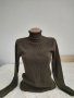 Дамско поло, снимка 1 - Блузи с дълъг ръкав и пуловери - 34623682