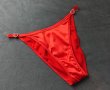 Луксозни нови сатенени червени леко изрязани бикини S/М, снимка 3