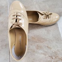 Дамски обувки лачени , снимка 4 - Дамски ежедневни обувки - 41718113