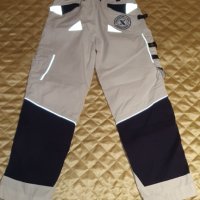 Продавам два модела мъжки бяли работни панталони, снимка 3 - Панталони - 41410925