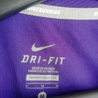 Nike Running Dri-Fit оригинална дамска лилава тениска фланелка размер М , снимка 3 - Тениски - 41628650